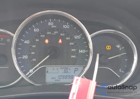 2016 Toyota Corolla Le z USA, uszkodzony, nr VIN 2T1BURHE5GC719021